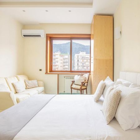 Sorrentovibes - Family Home With Terrace & Amazing View In Sorrento Center Exterior foto