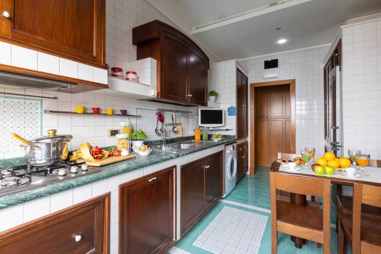 Sorrentovibes - Family Home With Terrace & Amazing View In Sorrento Center Exterior foto
